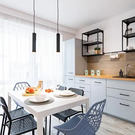 Lägenhet Apartament Struga Park Mnich Ii Przewloka (Pomerania)